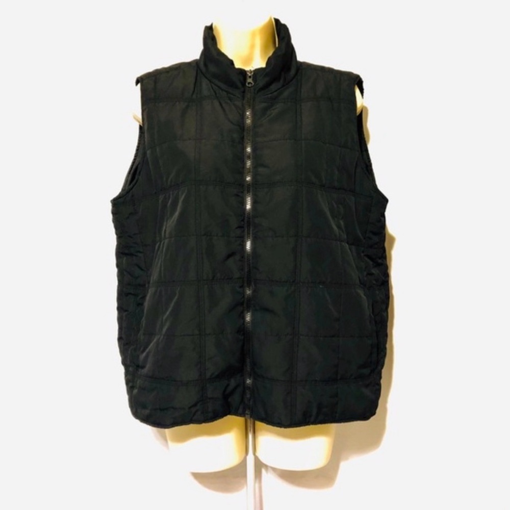 Casual Gear Black Quilted Vest with Zipper